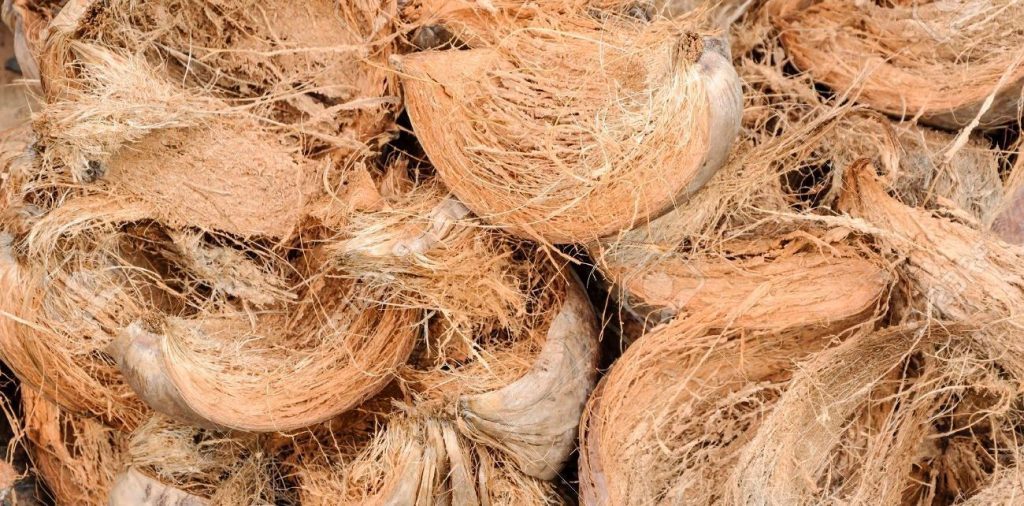 proses pembuatan bantal sabut kelapa